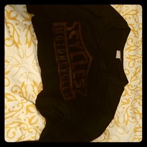 Black crop top and high water yoga pants